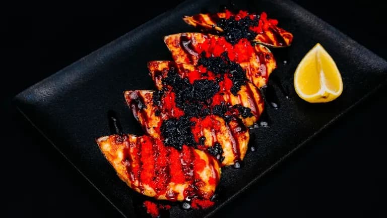 Mīdijas ar siera cepurīti