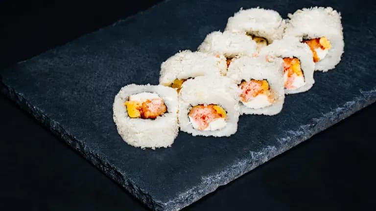 Tempura salamon maki